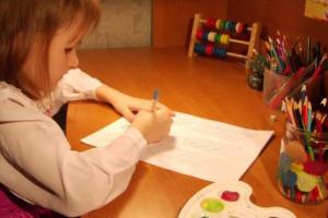 Почему ребенок знает все правила, но пишет с ошибками и как решить эту проблему
